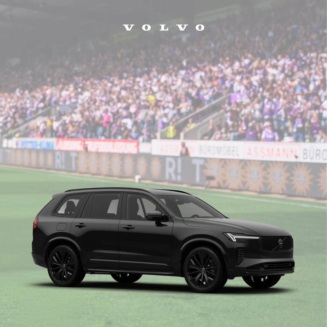 XC90 Black Edition Plus T8 · 7 Sitze vor der Bremer Brücke